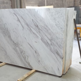 VOLAKAS WHITE MARBLE   2 cm