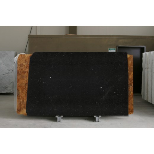 NERO MARQUINA
