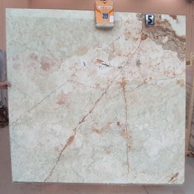 WHITE SPIDER ONYX  2 cm