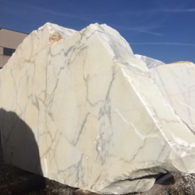 BLOCCO DI CALACATA