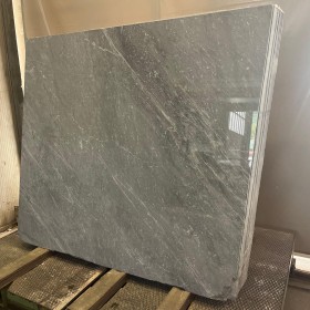 GRIGIO MASERATY  2 cm