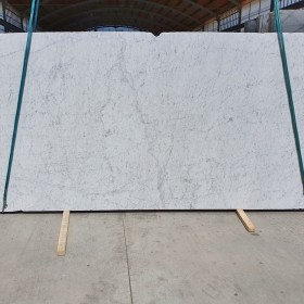 BIANCO CARRARA C  3 cm