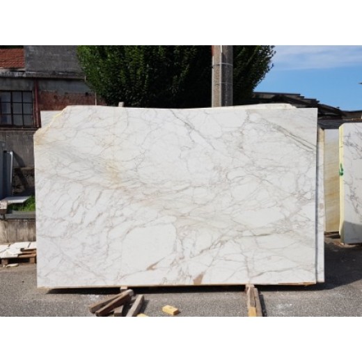 CALACATA VAGLI GOLD