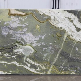 IRISH GREEN  2 cm