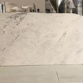 DOLOMITE STRACCIATELLA  2 cm