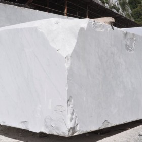 BIANCO CARRARA