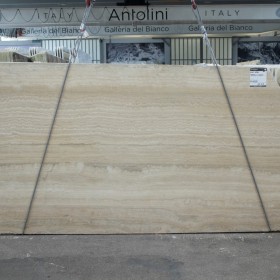 TRAVERTINO CLASSICO LIGHT 