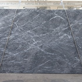 GRIGIO CARNICO  2 cm