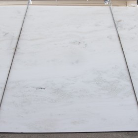 MYSTERY WHITE 