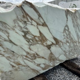 CALACATTA GOLD