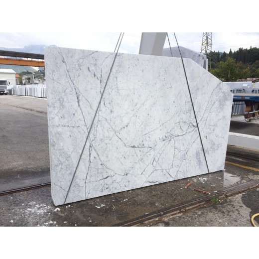 VENATINO EXTRA CARRARA