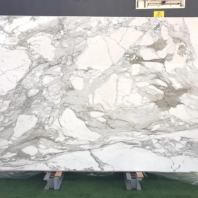 CALACATTA EXTRA  2 cm