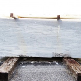 CALACATTA CARRARA