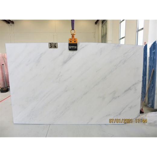 ORIENTAL WHITE